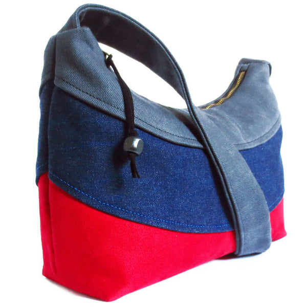 side view of the holland everyday bag