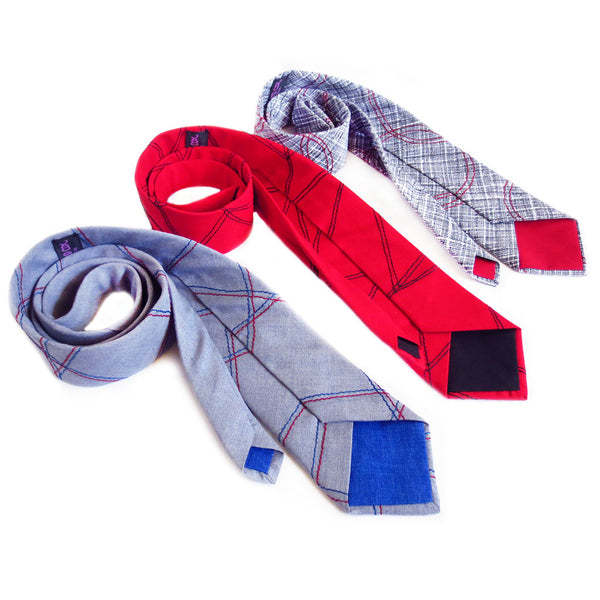 chevron wave in red necktie